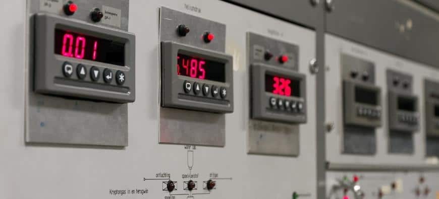 Metravi Instruments Blog - How to select Digital Panel Meters