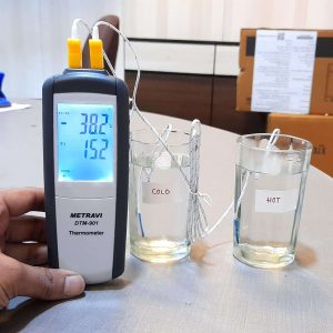 Metravi DTM-901 Dual Channel Digital Thermometer displays dual temperatures simultaneously using k-type thermocouples