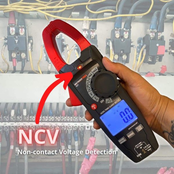 Metravi PRO 421 TRMS ACDC DIGITAL CLAMP METER has auto NCV non-contact voltage detection
