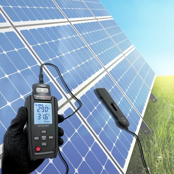 Metravi PRO IM-09 Solar Itrradiance Meter helps efficiently design and maintain solar panel arrays