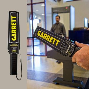 Metravi Super – V Metal Detector has LED light signalling along with audible alarm